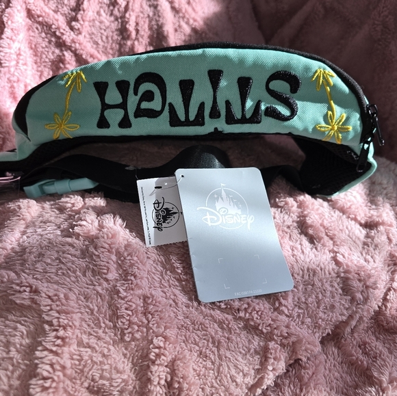 ✨ Disney Parks Lilo & Stitch & Scrump Fanny Pack – 626 Day Edition! ✨ - Picture 4 of 4